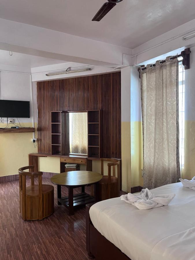 Jn Hotel Kohima Exteriör bild